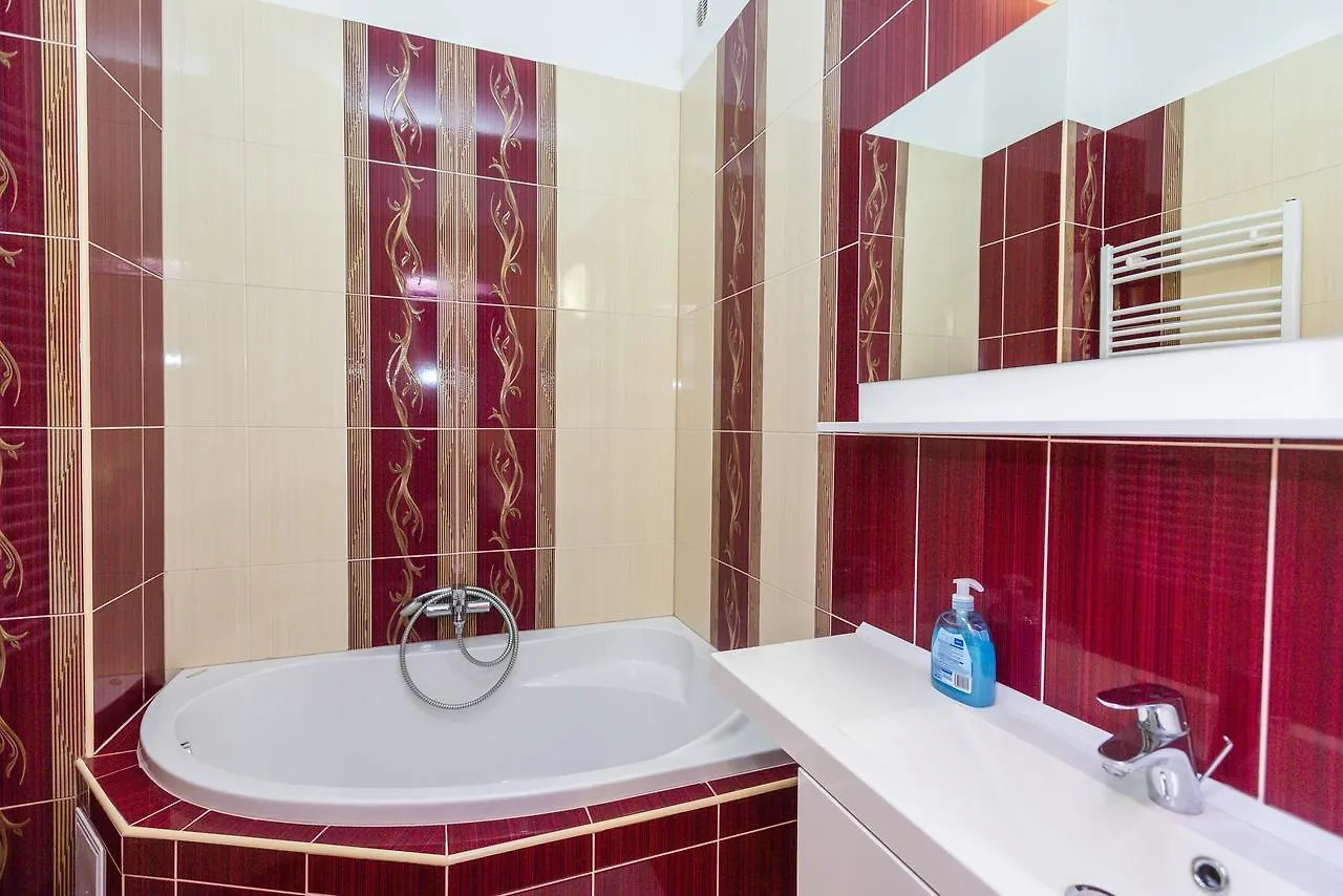 公寓 Almafa Apartmanhaz 埃格尔