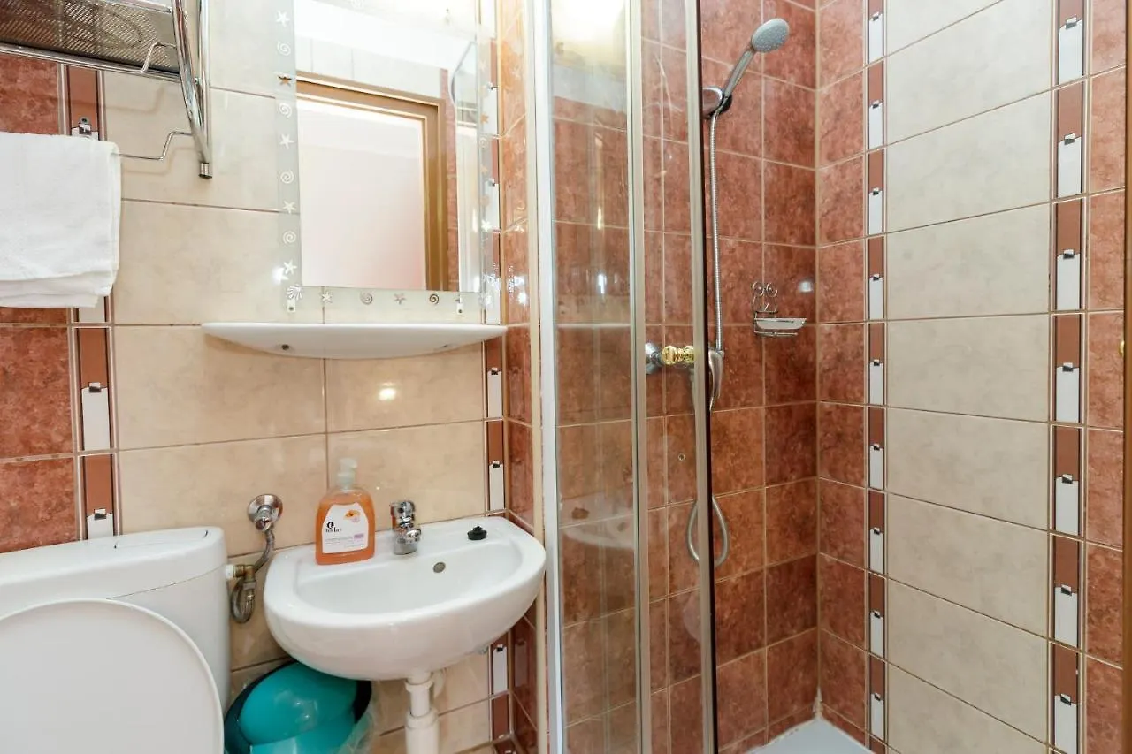 Almafa Apartmanhaz 埃格尔 公寓